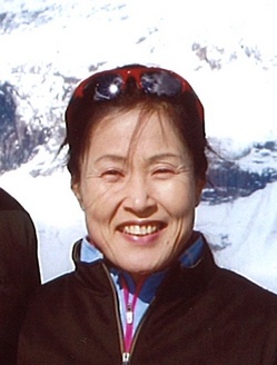 長谷川とし子.jpg